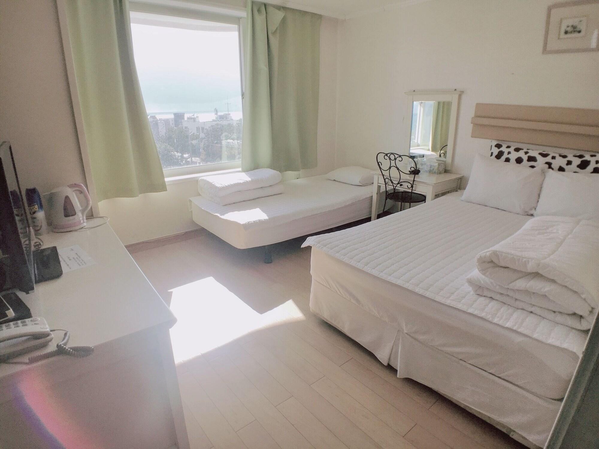 Hotel Good Inn Согвипхо Экстерьер фото