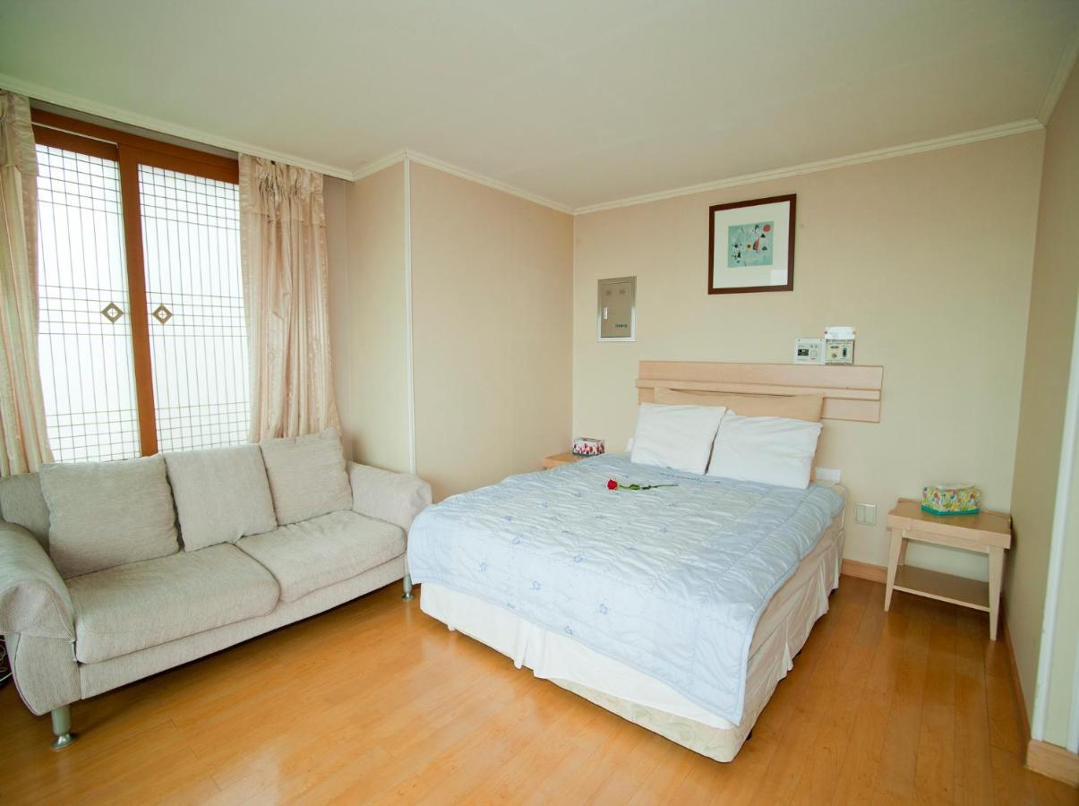 Hotel Good Inn Согвипхо Экстерьер фото