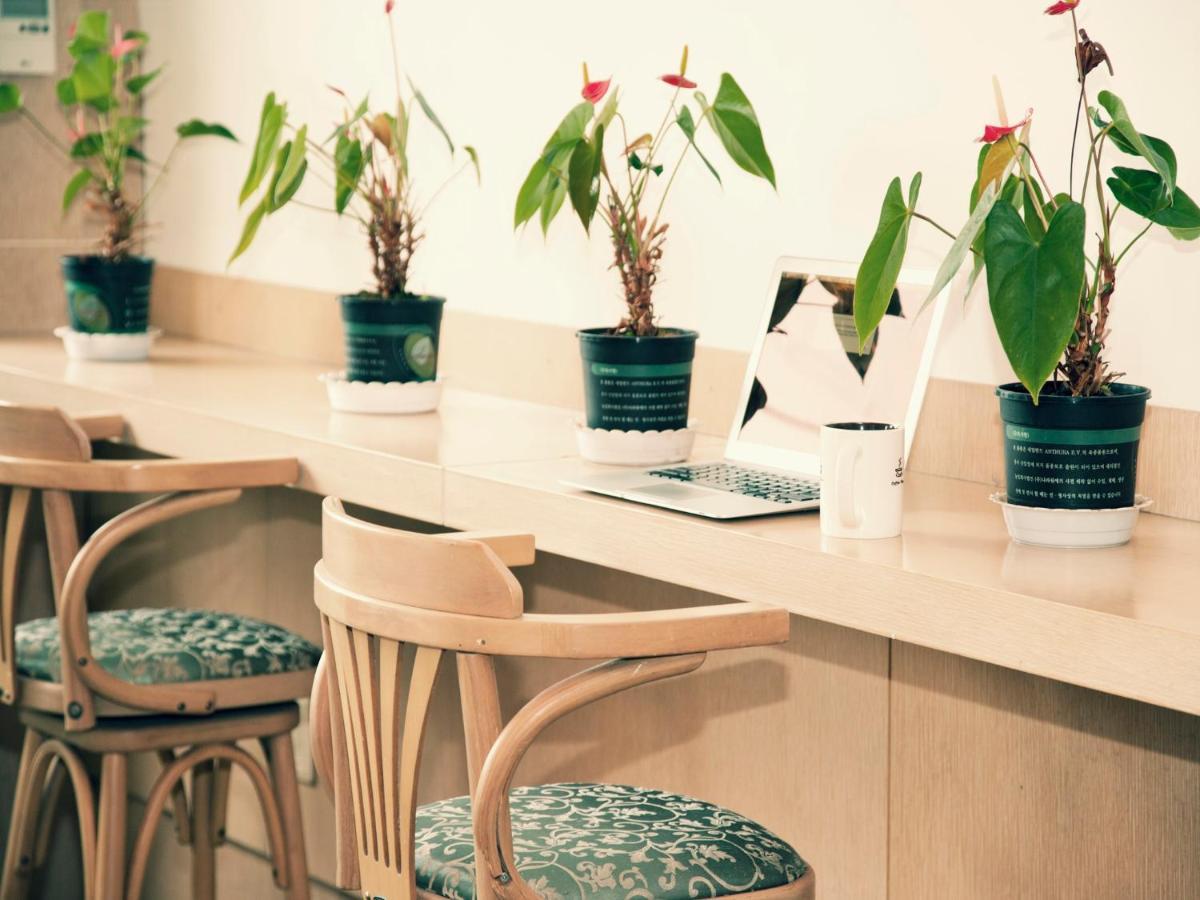 Hotel Good Inn Согвипхо Экстерьер фото