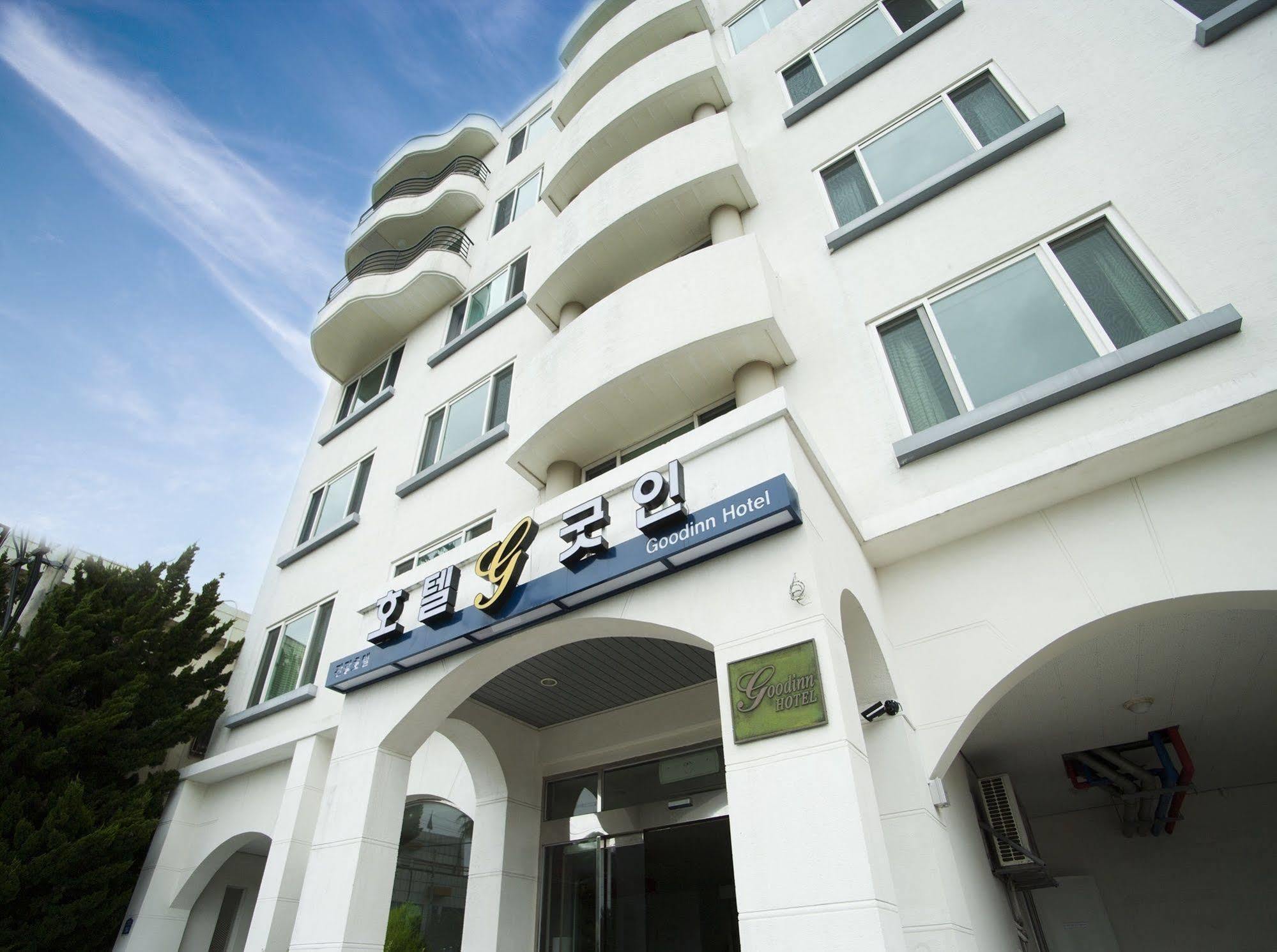 Hotel Good Inn Согвипхо Экстерьер фото
